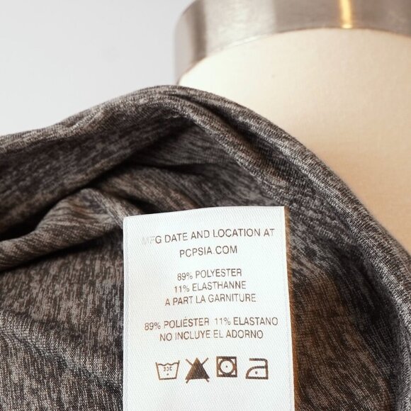 Patagonia Racerback Tank Top Cutout Detail Marled Gray - Medium - Picture 7 of 7